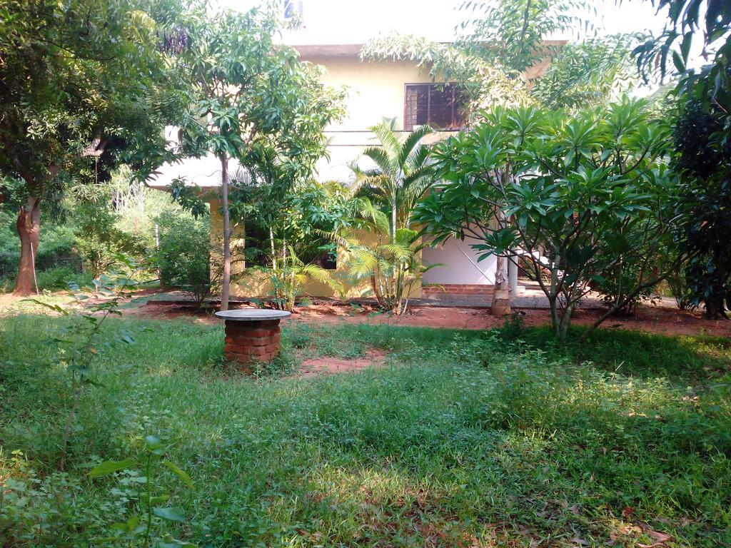 purity guest house Auroville Extérieur photo